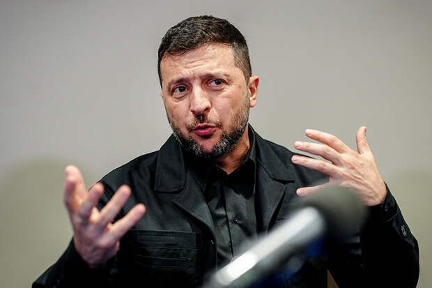 Зеленский заявил о намерении разместить на Украине военные базы США