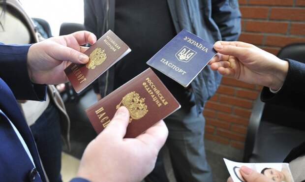 Крымчане смогут получать паспорта экспресс-методом Крымчане смогут получать паспорта экспресс-методом