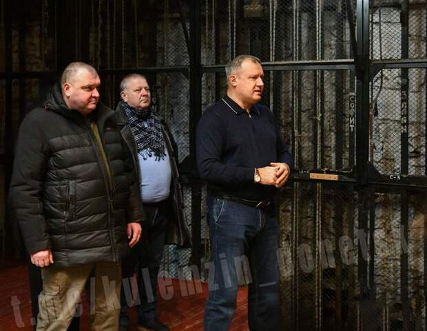 Без комментариев,просто всмотритесь в лица