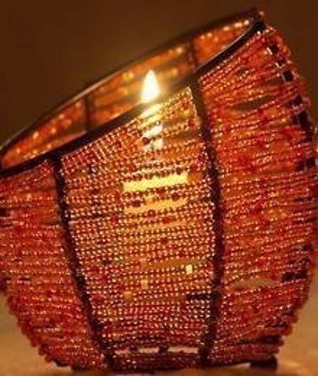 Подсвечник из бисера Подсвечник из бисера
