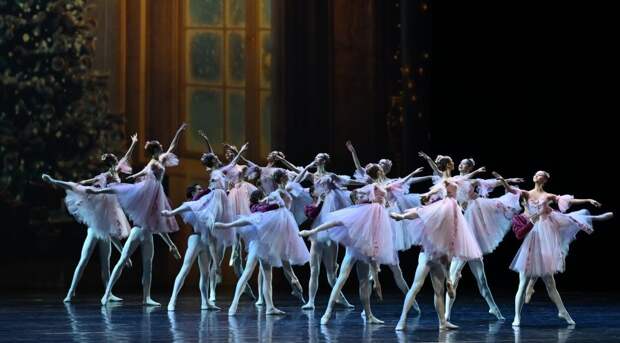 Балет «Щелкунчик» стал самой обсуждаемой театральной темой в СМИ