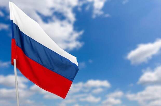 Эстонцы скупают туры к российской границе: что происходит