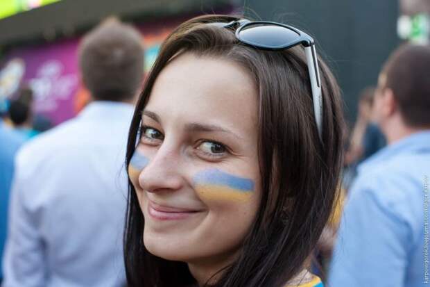 Болельщицы Евро-2012 (65 фото)