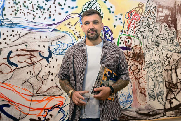 Назвавшаяся родственницей Басты женщина подала на него в суд