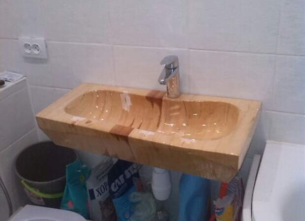 Деревянная раковина в ванной!