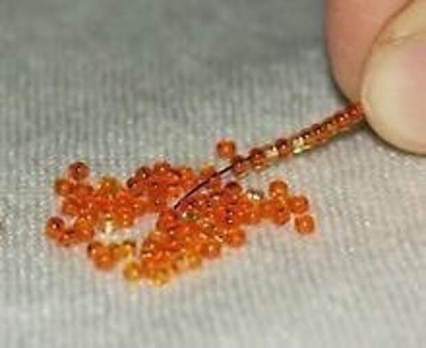 Подсвечник из бисера Подсвечник из бисера