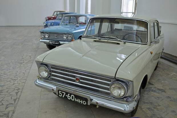 Выставка "Машины нашего двора" автовыставка, выставка, олдтаймер, советские авто