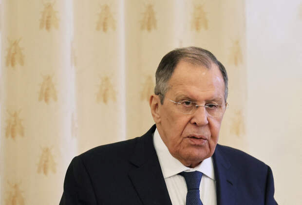Лавров обсудил с иранской стороной пропуск российских судов через Ормузский пролив