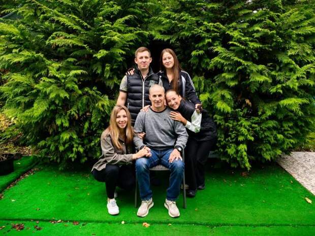 семья 1.jpeg семья 1.jpeg