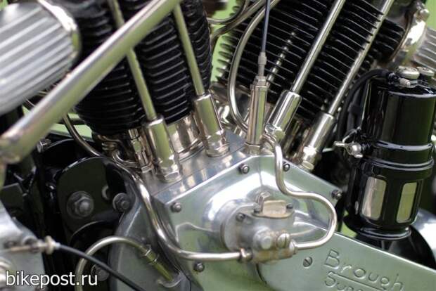 Очень редкий Brough Superior SS100