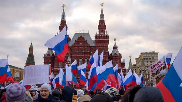 Социологи: Образованные горожане теперь тоже за Путина