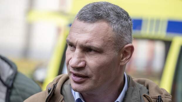 Мэр Киева Виталий Кличко ответил президенту Владимиру Зеленскому на его заявление «накаутировать» чиновников 