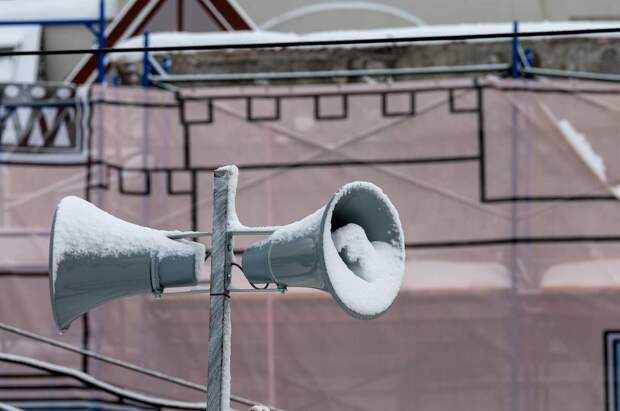 Российские солдаты необычным образом принуждают бойцов ВСУ к сдаче в плен