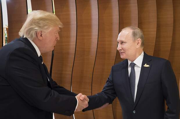 Трамп-Путин, первое рукопожатие 7.07.17.png Трамп-Путин, первое рукопожатие 7.07.17.png
