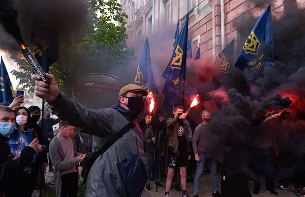 «Будем опровергать и продолжать борьбу»: суд в Киеве поместил Медведчука под домашний арест