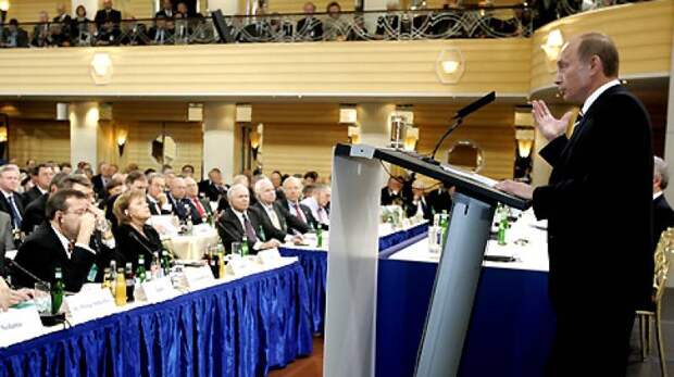 На Украине высмеяли неудачную попытку Зеленского повторить мюнхенскую речь Путина