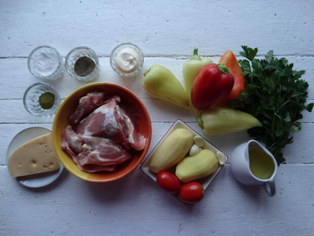 Мясо по-французски по-новому – отменная закуска на скорую руку (так легко и вкусно я еще не фаршировала перец)