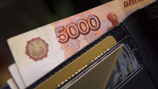 Россияне оформили рекордное число кредитов наличными в 2021 году