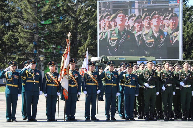 В Белогорске Амурской области состоялся парад в честь 79-й годовщины Победы Советского народа в Великой Отечественной войне