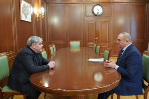 Уполномоченный Юрий Афасижев представил ежегодный доклад Главе Кабардино-Балкарии