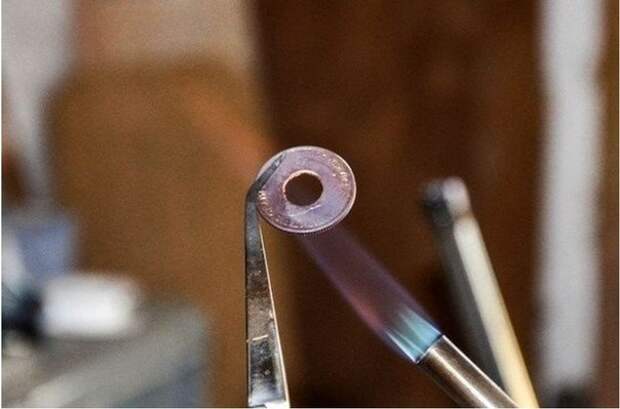 Практическое руководство по созданию кольца из монеты от дизайнера Николаса Хекмана