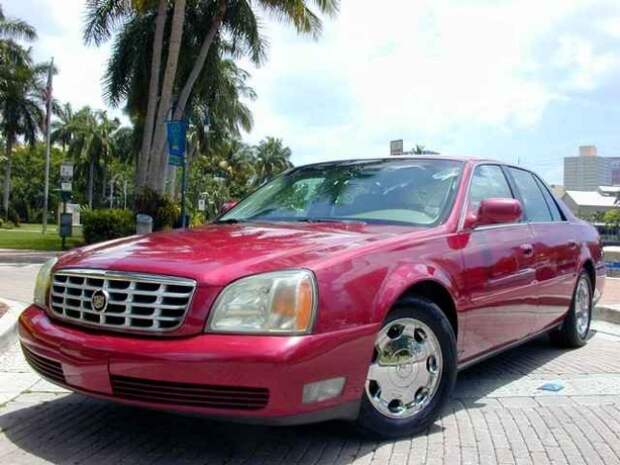 http://www.cadillaccolors.info/wp-content/uploads/2011/06/2002-Cadillac-DeVille-DHS-3.jpg