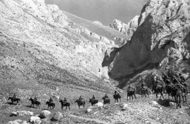 Жаркий август 1942-го: Битва за Баку Жаркий август 1942-го: Битва за Баку