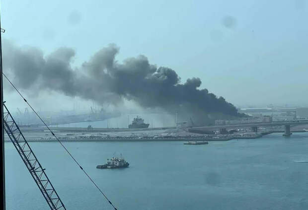 Иранские дроны поразили базу ВМС Франции в Абу-Даби