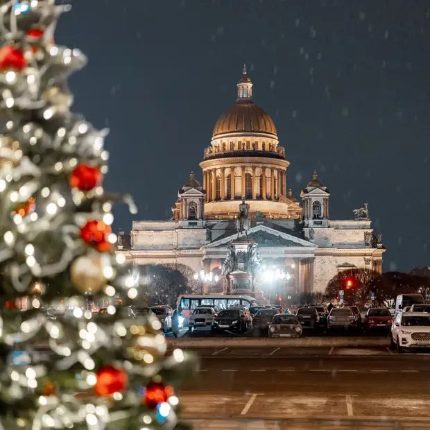 Праздничный Питер в новогодние и рождественские дни