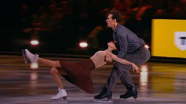 Танец в память о героях ВОВ исполнил барнаулец Шубенков в шоу "Ледниковый период"