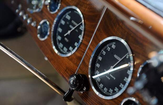 Звери "красной" книги... роскошь, авто