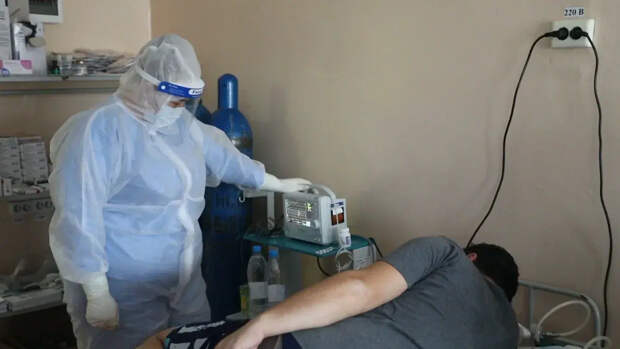 Ковид снова пошёл в атаку: Петербург и область накрывает новая волна заразы