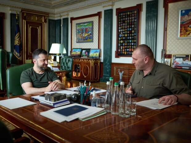 Гестапо плело интриги – Зеленский спасает шкуру при помощи перестановок