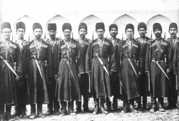 Казаки персидского шаха. Казаки персидского шаха.