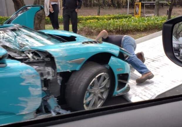 В Мексике разбили уникальный суперкар Koenigsegg CCXR
