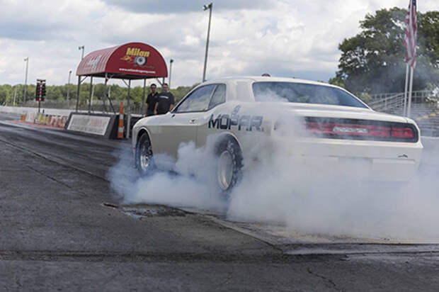 Mopar готовит доработанное купе Dodge Challenger