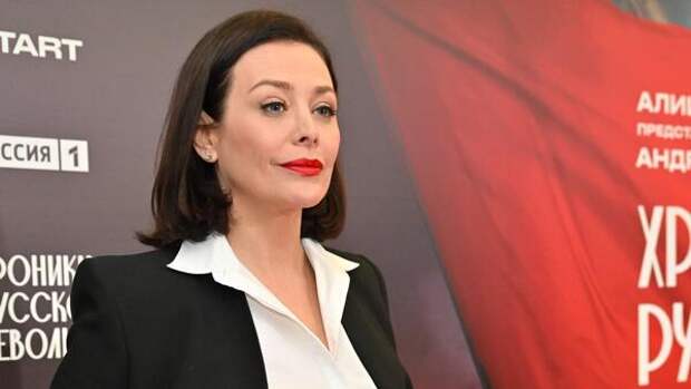 Екатерина Волкова каждый день плачет из-за затяжного конфликта с зятем