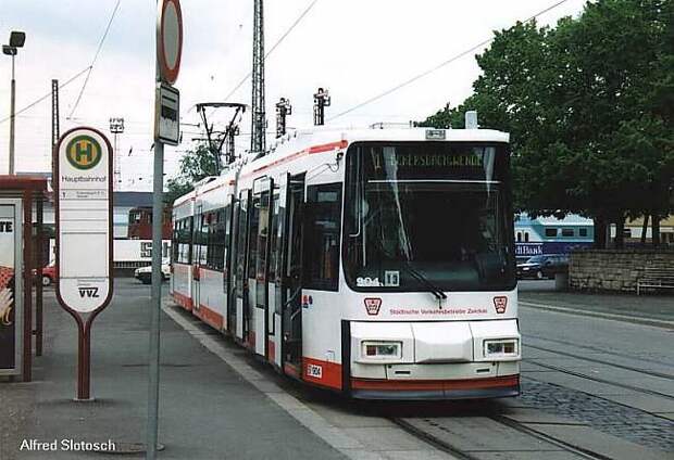 Трамваи со всего мира (38 фото)
