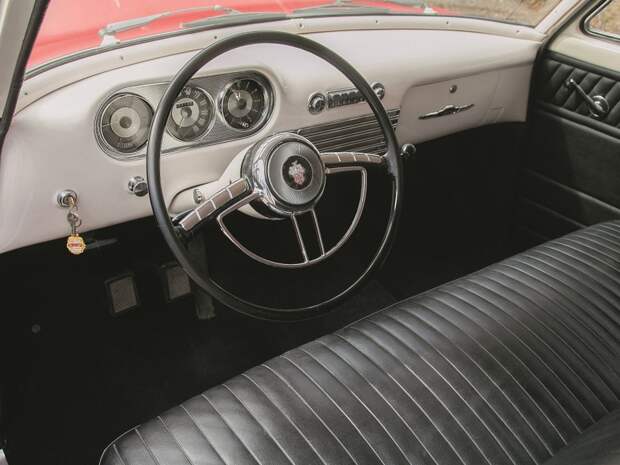 Packard 200 ретро салон