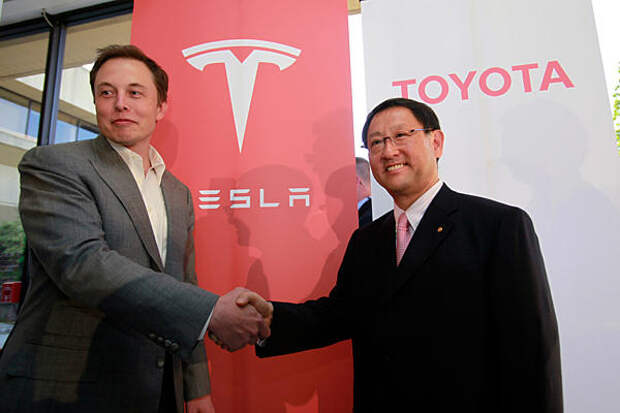 http://ecoconceptcars.ru/wp-content/uploads/2010/11/Tesla_Toyota.jpg