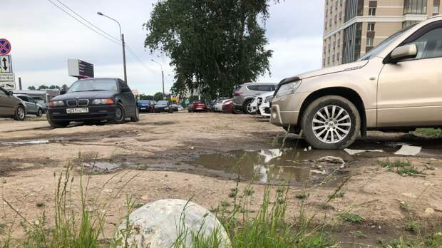 Нарушения парковки в Петербурге начнут фиксировать в автоматическом режиме