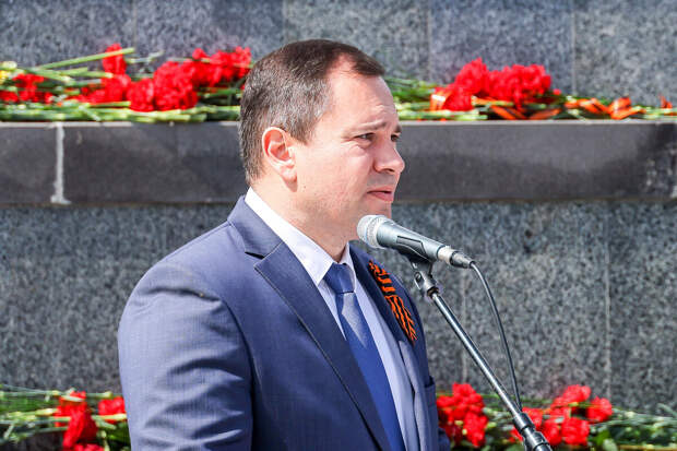 Глава Крыма Аксенов сообщил об увольнении мэра Керчи Каторгина
