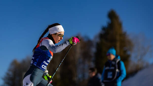 Коростелёв поддержал Непряеву во время гонки «Тур де Ски»