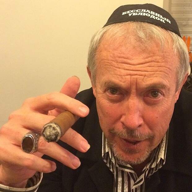 http://upyourpic.org/images/201405/q7wn5yki31.jpg
