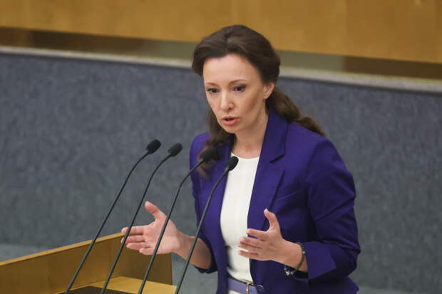 Кузнецова: Госдума продолжает вместе с СК РФ работать над новыми инициативами, направленными на защиту Родины