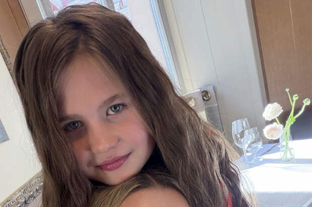 Певица Пелагея поделилась снимком с девятилетней дочерью