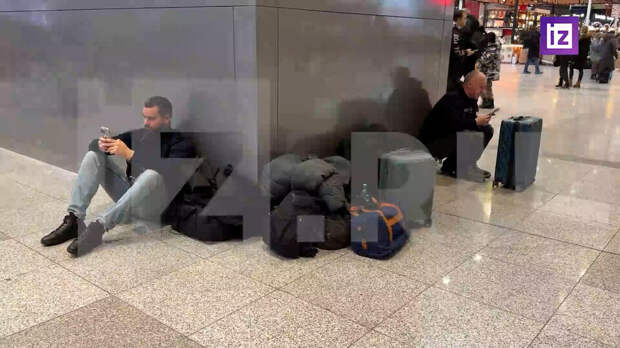 В Шереметьево сохраняется спокойная обстановка после массового переноса рейсов