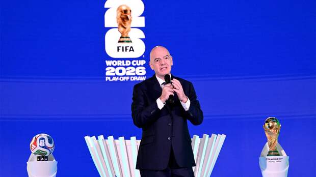 В Кремле отреагировали на заявление президента ФИФА: «Заслуживает особого внимания. Спорт должен быть вне политики»