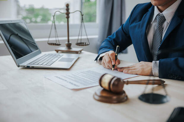 В Сбере отметили рост числа процедур банкротства на 30%