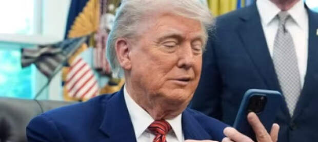 Отражение наших успехов. Что стоит за отказом Трампа лететь в Будапешт?